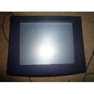   Intuos 2 Wacom Graphics Tablet 9 x 12 model XD 0912 U 