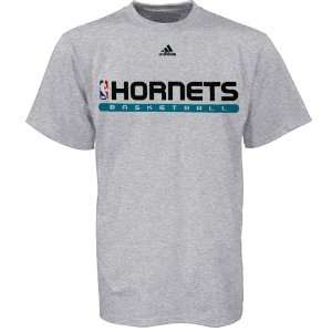  adidas New Orleans Hornets Ash True Court T shirt Sports 