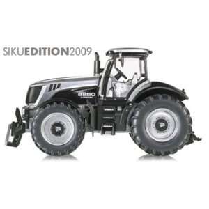  JCB 8250 Silver Edition 132 Scale Toys & Games