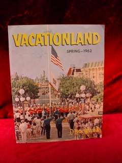 Vintage 1962 VACATIONLAND DISNEYLAND MAGAZINE Walt Disney Productions 