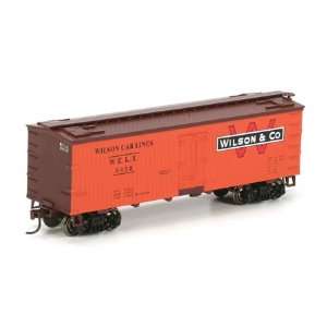  HO RTR 36 Old Time Reefer, Wilson #9458 Toys & Games