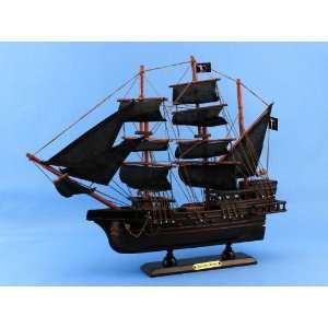 Blackbeards Queen Annes Revenge 15   Privateers   Model Ship Wood 