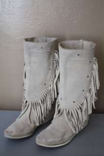 VTG Minnetonka Fringe White Leather Moccasins SZ 8 Boots Calf High 