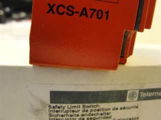 17783 NEW Telemecanique XCSA701 Safety Limit Switch 3A  