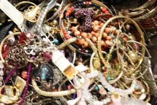 WHOLESALE 12LB JEWELRY RING WATCH EARRING BEAD NECKLACE PIN SCRAP 