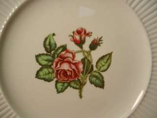 WEDGWOOD china MOSS ROSE T432 pattern LUNCHEON Plate  