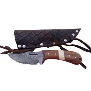  Pioneer Custom Made Damascus Steel Hunting Knife ,With Walnut Wood 