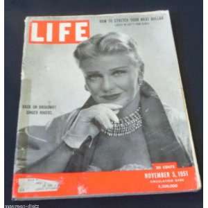     November 5, 1951   Ginger Rogers on Cover Henry Luce Books