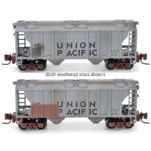  MicroTrains Z Special Edition Weathered PS 2 70 ton Two 