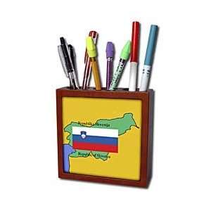 and Maps   The map and flag of Slovenia with the Republic of Slovenia 