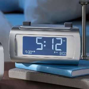  TimeSmart Self Setting Alarm Clock