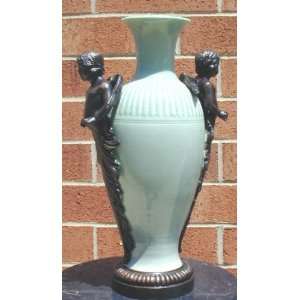   Galleries SRB92060 Boys Masthead Trimmed Vase