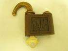 VTG Antique Padlock Yale & Towne Mfg. Co. Cast Iron & Black w/key 