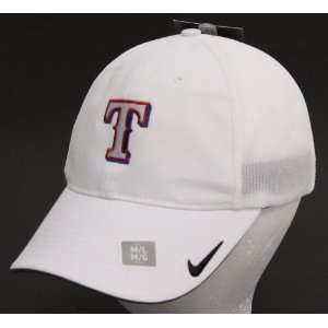  Nike Golf 2011 Texas Rangers MLB Mesh Back Flex Fitted Hat 
