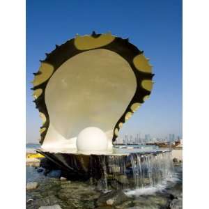 Waterfront Oyster Pearl Sculpture, Doha Bay, Doha, Qatar, Middle East 