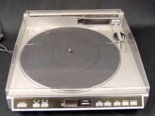 Realistic LAB 2100 Linear Tracking Automatic Turntable  