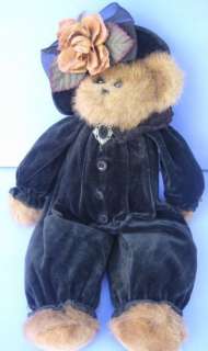 18 BEARINGTON TEDDY BEAR IN BLACK VELVET SUIT & HAT W FLOWER  
