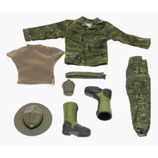   Soldier U.S. Army Drill Sergeant Uniform and Weapons set Toys & Games