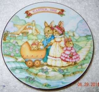 Avon Collector Plate Easter Springtime Stroll 1991 5  