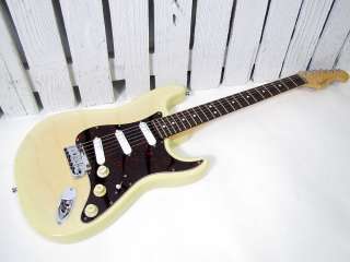 1996 USA FENDER STRATOCASTER STRAT PLUS DELUXE ELECTRIC GUITAR  