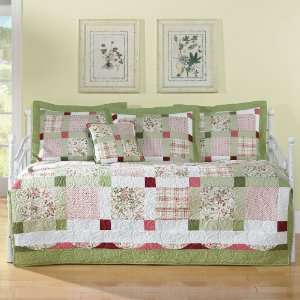  BrylaneHome Daybed Quilt