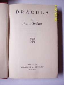 DRACULA 1897 REPRINT RED STAGE PLAY ED BRAM STOKER VG  