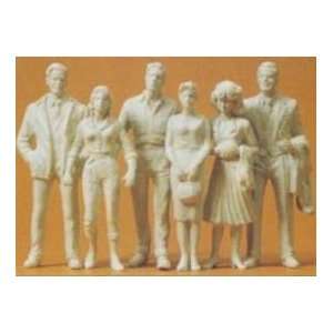  Preiser 57820 Passers By Unpainted