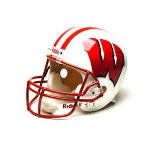 Wisconsin Badgers Full Size Deluxe Replica NCAA Helmet 