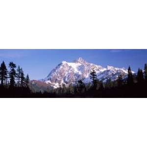  Mountain Range Covered with Snow, Mt Shuksan, Picture Lake 