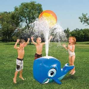  Banzai Spray n Splash Whale Toys & Games
