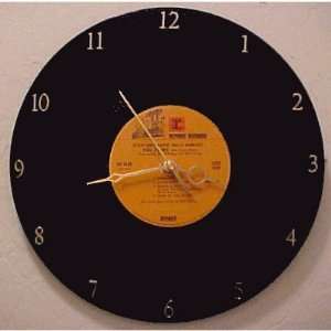   Young   Everybody Knows This is Nowhere LP Rock Clock 