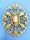 BEAUTIFUL VINTAGE GOLD PLATED CAMEO PIN BROACH