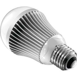  New   Aluratek LED Light Bulb   LB7702 Electronics