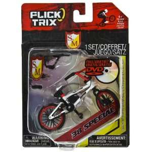   American Bicycle Flick Trix ~4 BMX Finger Bike w/ DVD Toys & Games