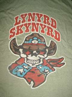   LYNYRD SKYNYRD concert band SKULL COWBOY HAT THIN GREEN SHIRT~L  