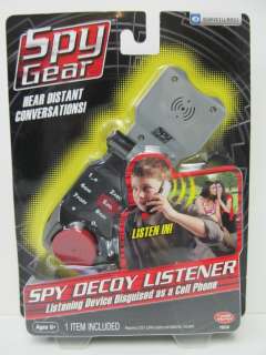 SPY GEAR Decoy Listening Device   Looks just like a cell phone Ages 6 