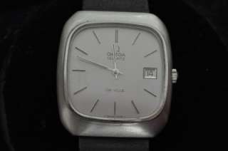 VINTAGE CLEAN OMEGA QUARTZ DEVILLE WITH DATE HAS ORIGINAL BAND AND 