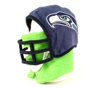   NFL Ultimate Fan Fleece Helmet Beanie Hat (Youth Medium) Sports