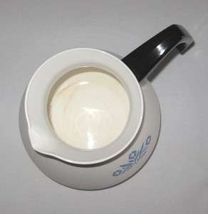 VINTAGE CORNING WARE 6 CUP COFFEE OR TEA POT IN BLUE CORNFLOWER  