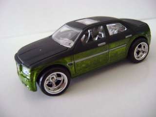 Chrysler 300C Hemi Spectraflame Olive Green Flat Black hood, with 