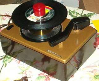   Victrola Model45 J 2 phonograph Bakelite 45 record player VINTAGE