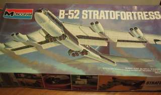 52 STRATOFORTRESS 1977 Monogram Airplane Model NEW  