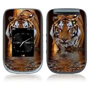 BlackBerry Style 9670 Skin Decal Sticker   Fearless Tiger