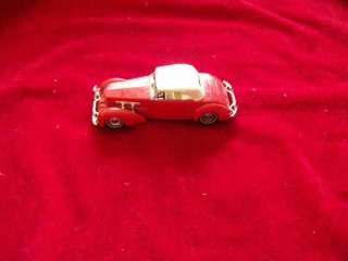   Matchbox Models of Yesteryear No.YY18 1937 Cord Model 812 Pre Owned