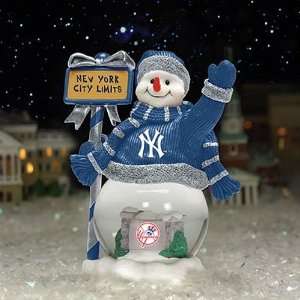  New York Yankees City Limits Snowman Globe Sports 
