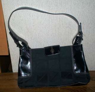 Nine & Co. black purse  