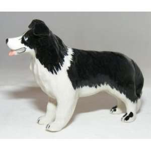  BORDER COLLIE Dog Stands MINIATURE New Figurine PORCELAIN 