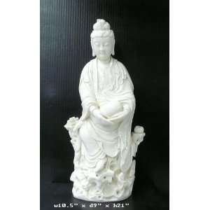    Fine White Porcelain Sitting Kwan Yin Statue