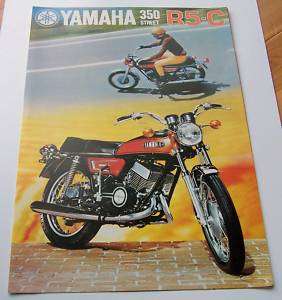 MINT 1972 YAMAHA R5 C 350 STREET MOTORCYCLE BROCHURE  