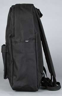 HERSCHEL SUPPLY The Classic Backpack in Black  Karmaloop   Global 